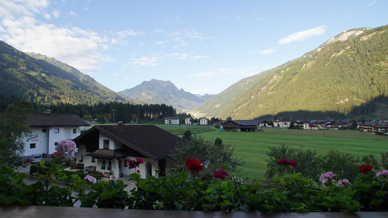 Haus Groeblacher Mayrhofen Dış mekan fotoğraf