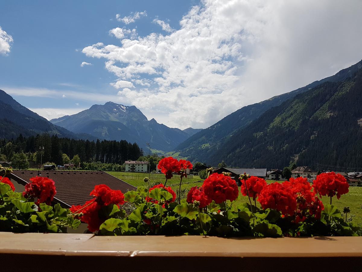 Haus Groeblacher Mayrhofen Dış mekan fotoğraf