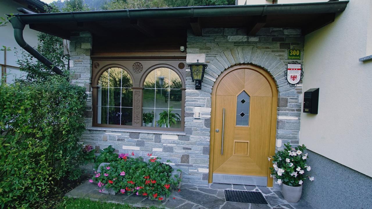 Haus Groeblacher Mayrhofen Dış mekan fotoğraf