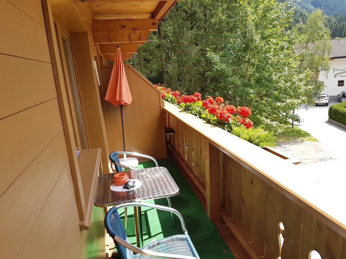 Haus Groeblacher Mayrhofen Dış mekan fotoğraf